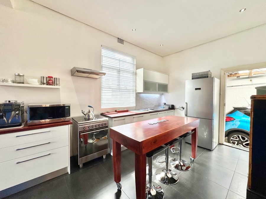 3 Bedroom Property for Sale in Woodstock Western Cape